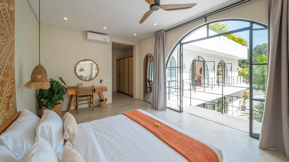 Villa Unna - Restful bedroom 1